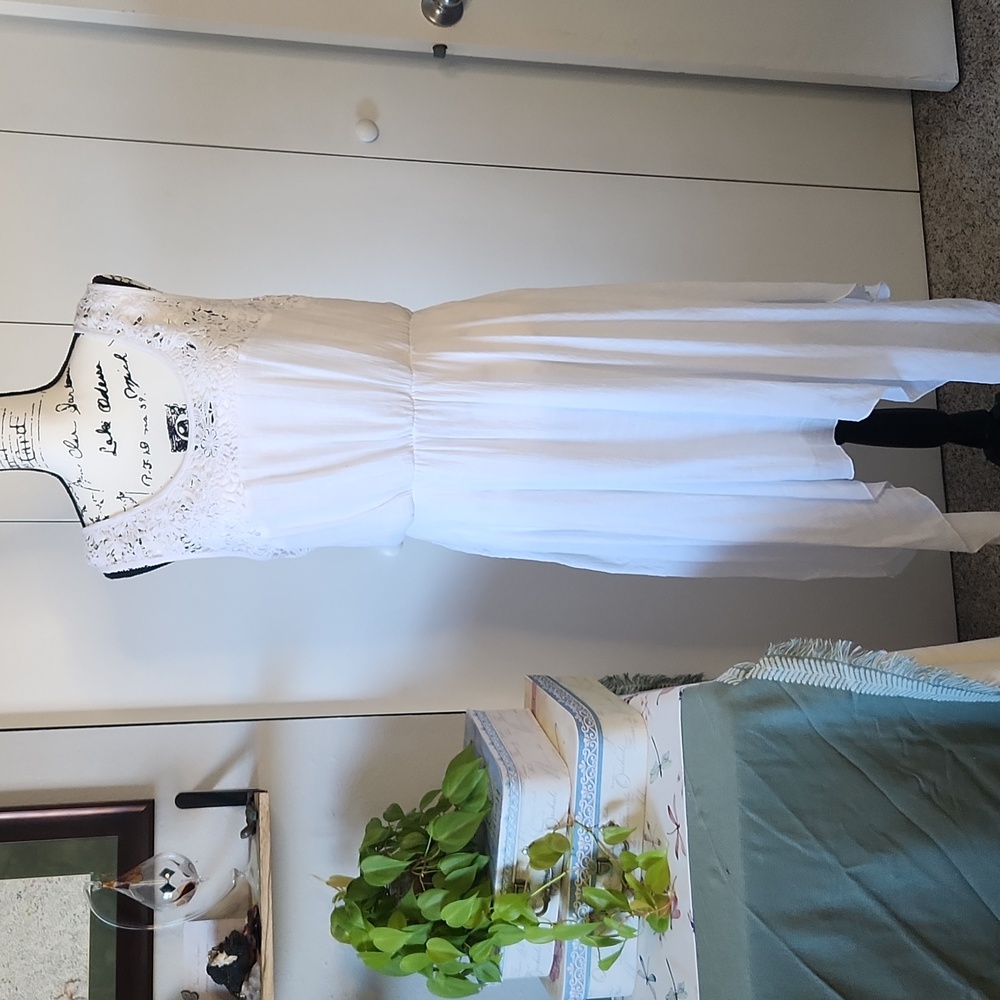 mlle gabrielle White Dress Sz XL NWT